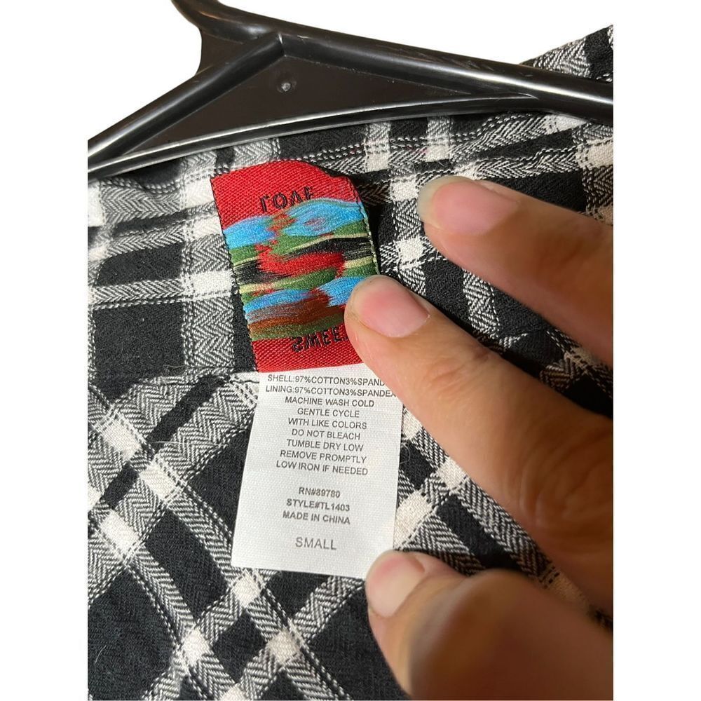 Vintage Y2K Sweet Love Hot Topic Plaid Button‎ Down Shirt Size Small - Picture 9 of 11